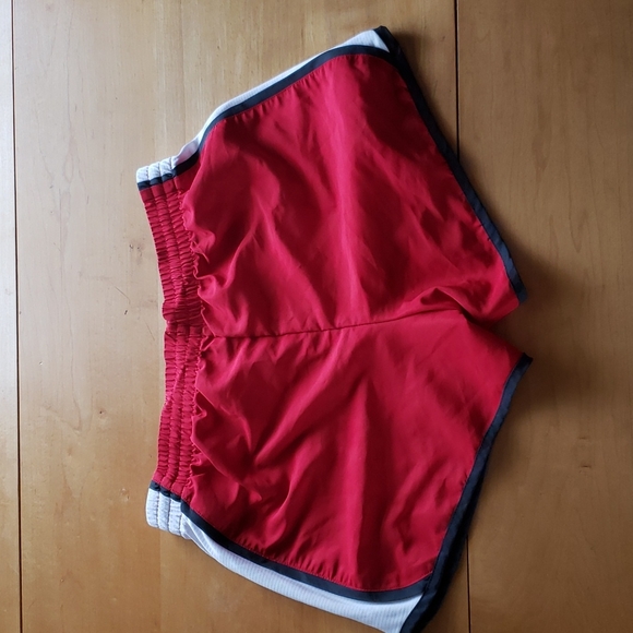 Danskin Now running shorts - Picture 5 of 7